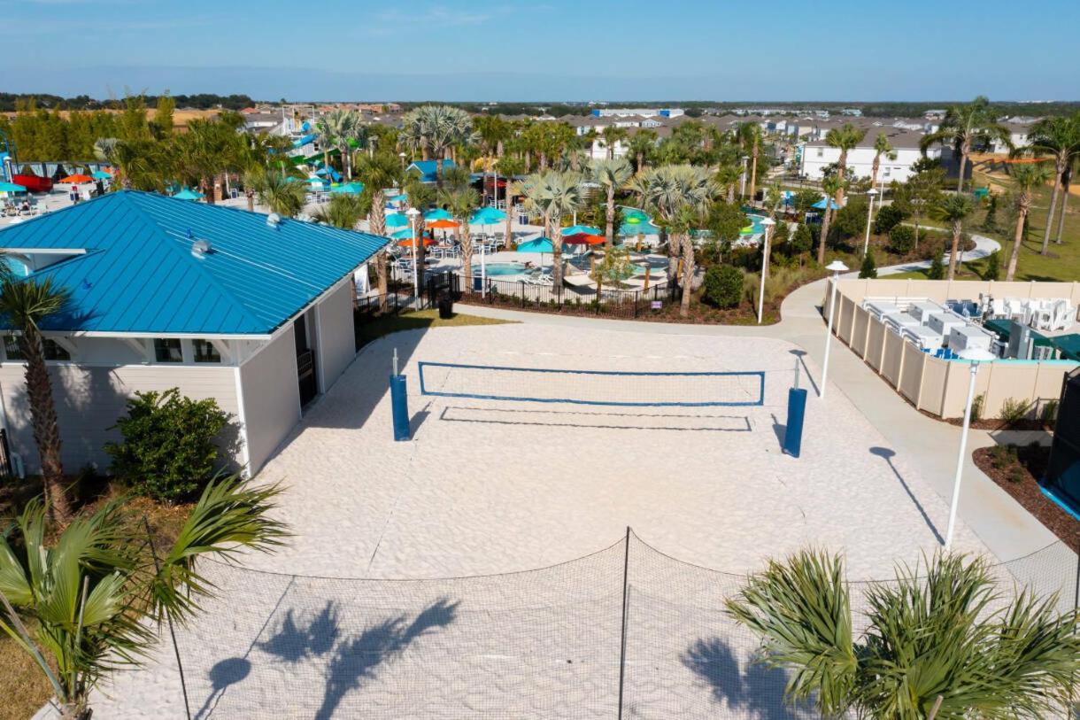 7-bed W Pool, Game And Free Access Davenport